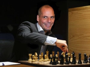 what-greek-finance-minister-yanis-varoufakis-used-to-believe-about-game-theory-and-the-incredible-threat-to-europe